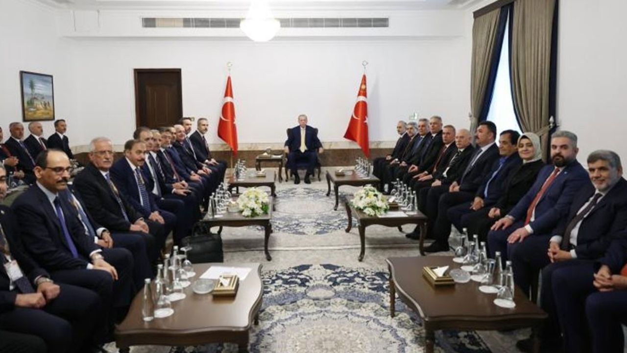 Cumhurbaşkanı Erdoğan, Bağdat'ta Irak Türkmen toplumu temsilcilerini kabul etti