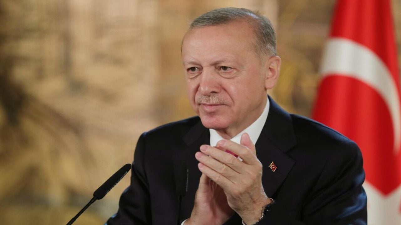 Cumhurbaşkanı Erdoğan'dan Avrupa Ligi Şampiyonu Fenerbahçe'ye tebrik mesajı
