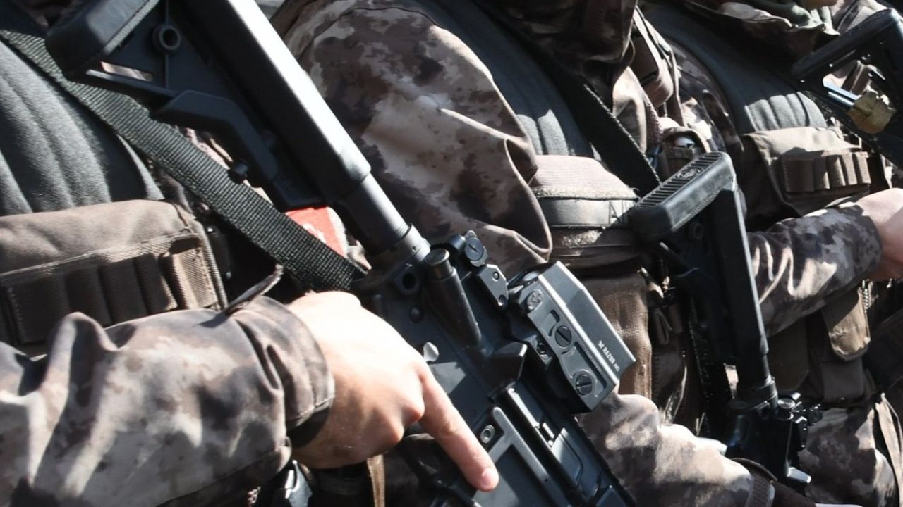 Fırat Kalkanı Bölgesinde 3 PKK/YPG'li terörist öldürüldü