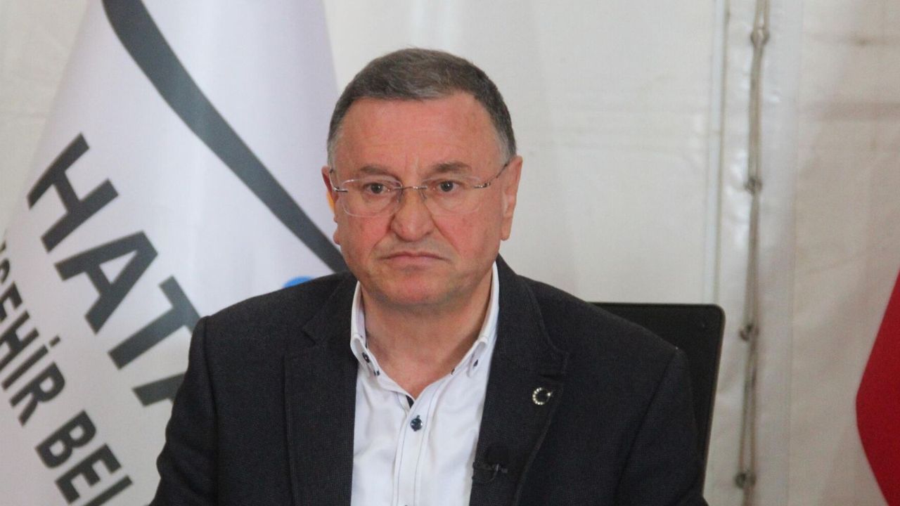 Lütfü Savaş 3900 oyla kaybetti! Hatay AKP'ye geçti 