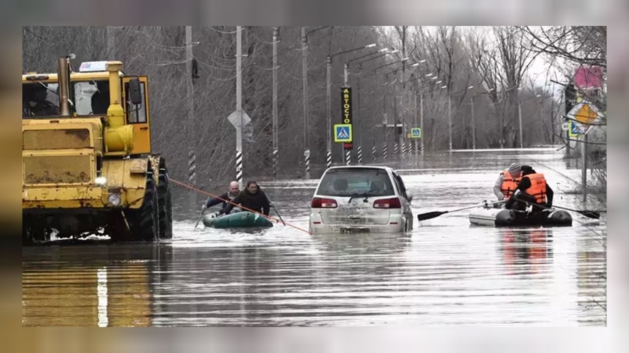 Rusya'da sel felaketi! Sular altında kalan ev sayısı 10 bin 550'ye yükseldi! 