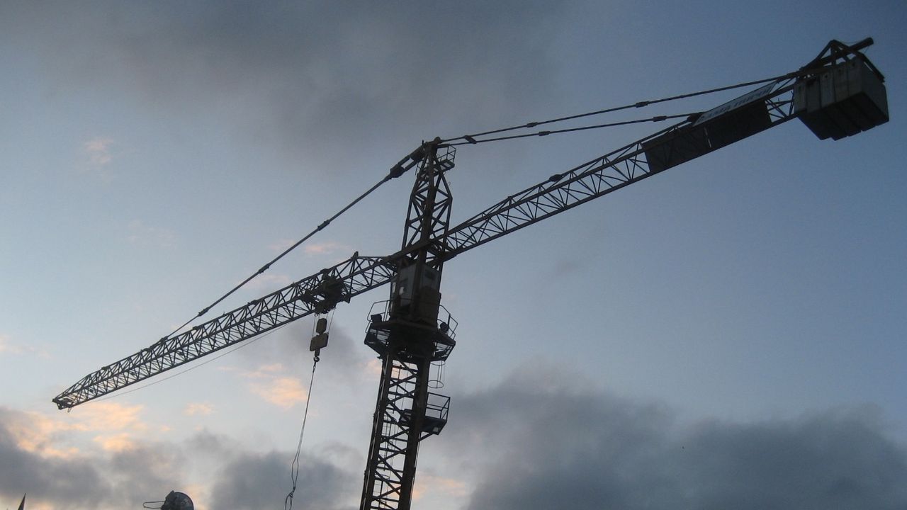 Tansiyon hastası vinç operatörü dere yatağında ölü bulundu! 