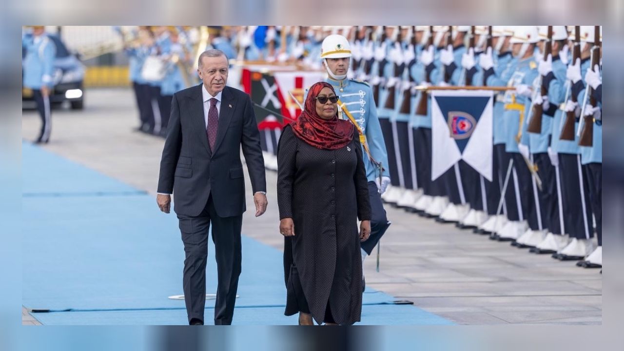 Tanzanya Cumhurbaşkanı Şamia, Cumhurbaşkanı Erdoğan'la buluştu! 
