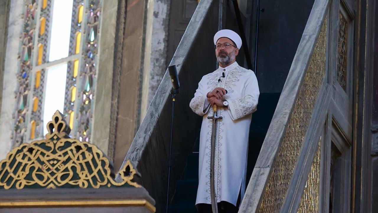 18 milyon liralık harcama iddiası: Diyanet sivil plakalı 9 adet üst segment araç satın aldı! 