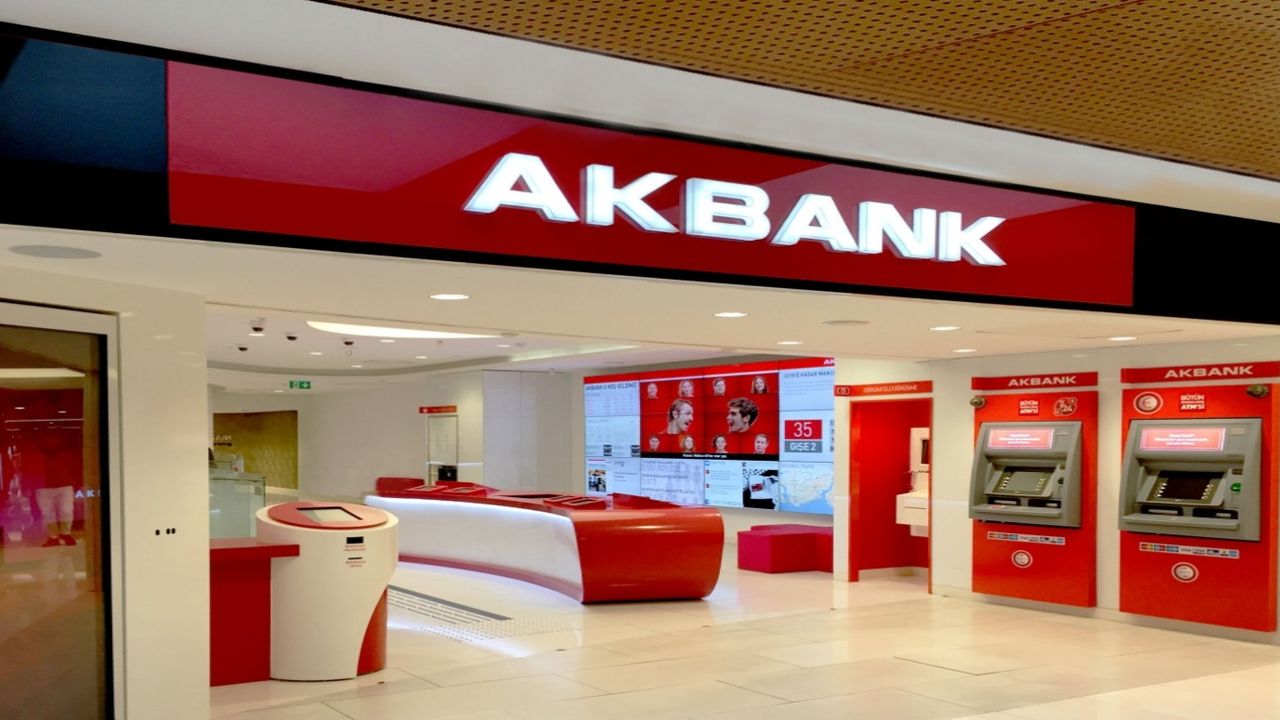 Akbank toplu taşıma harcamalarına 100 chippara veriyor! Öğrenciler emekliler hemen başvuru yapın