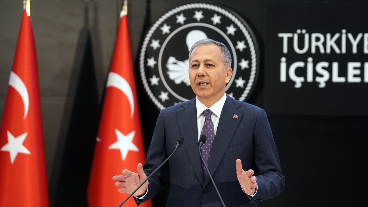 Ali Yerlikaya'dan güzel haber: 366 uyuşturucu şüphelisi yakalandı! 