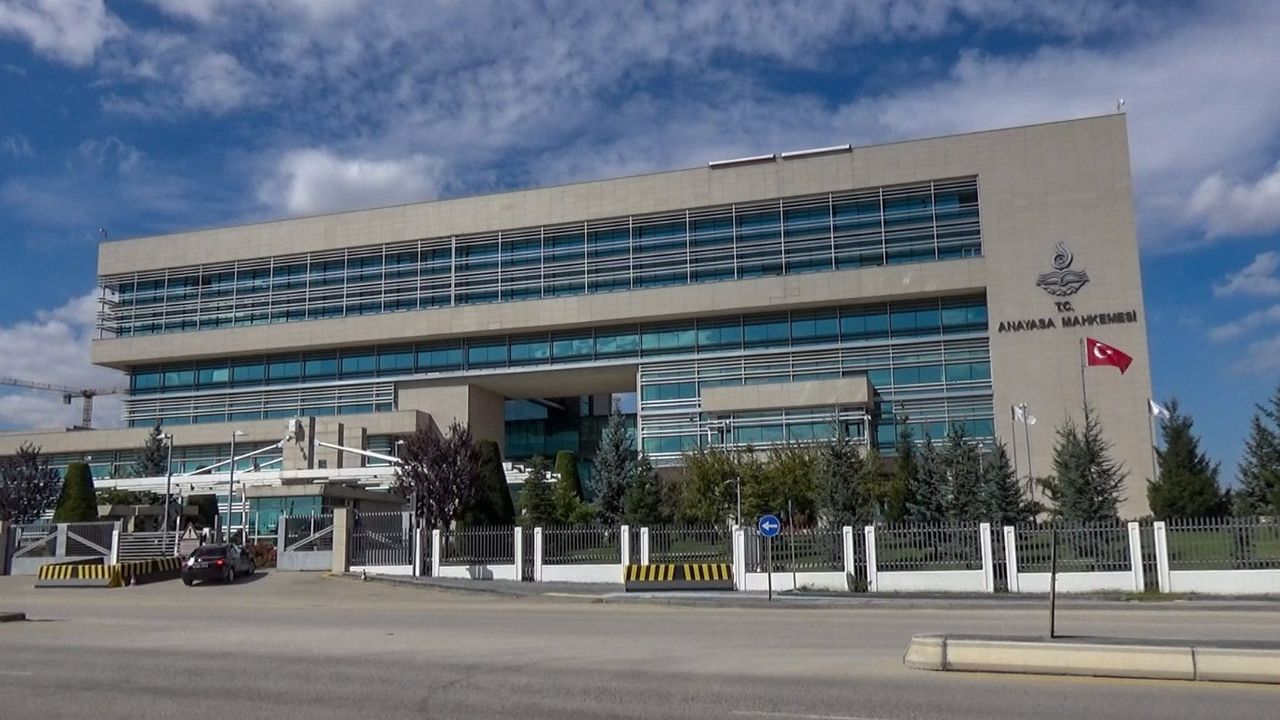AYM, makul sürede yargılanma hakkı ihlallerine bakmayacak