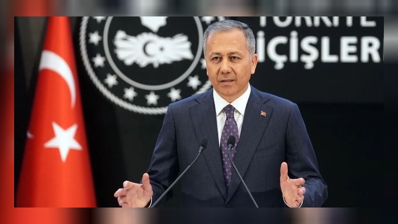 Bakan Yerlikaya Türk polisini tebrik etti: 40 göçmen kaçakçısı yakalandı