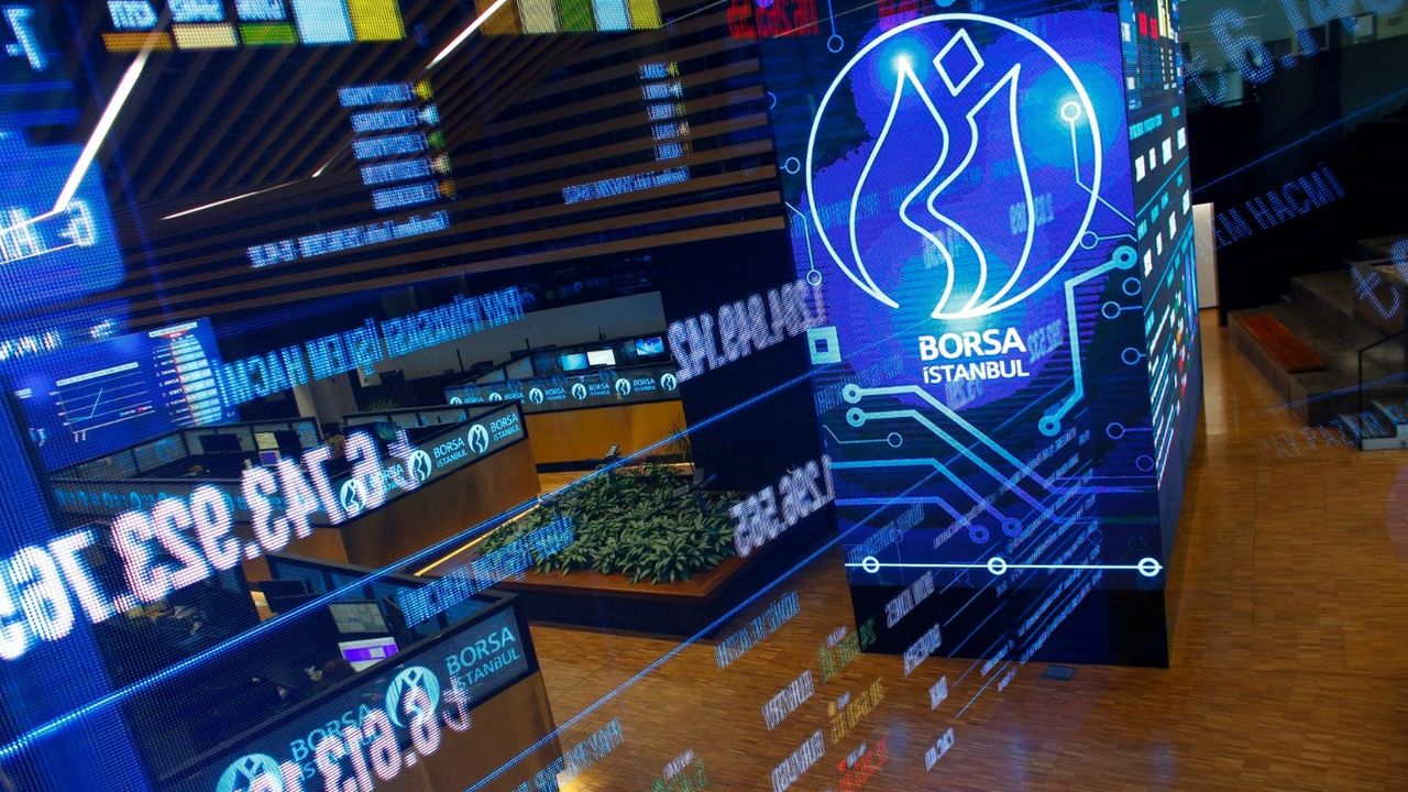 BIST 100 rekorları kırmaya devam ediyor: Günlük kapanışta yeni zirve!