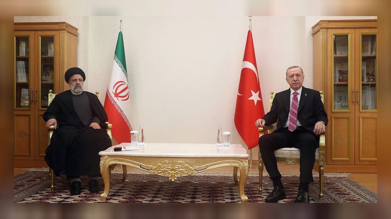Cumhurbaşkanı Erdoğan'dan İran Cumhurbaşkanı Reisi'ye taziye mesajı 