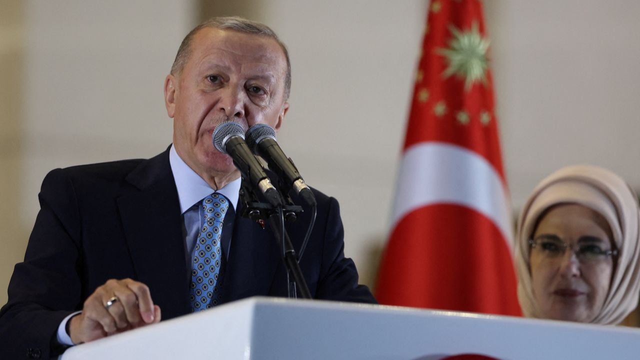 Cumhurbaşkanı Tayyip Erdoğan'dan şehit ailesine taziye mesajı 