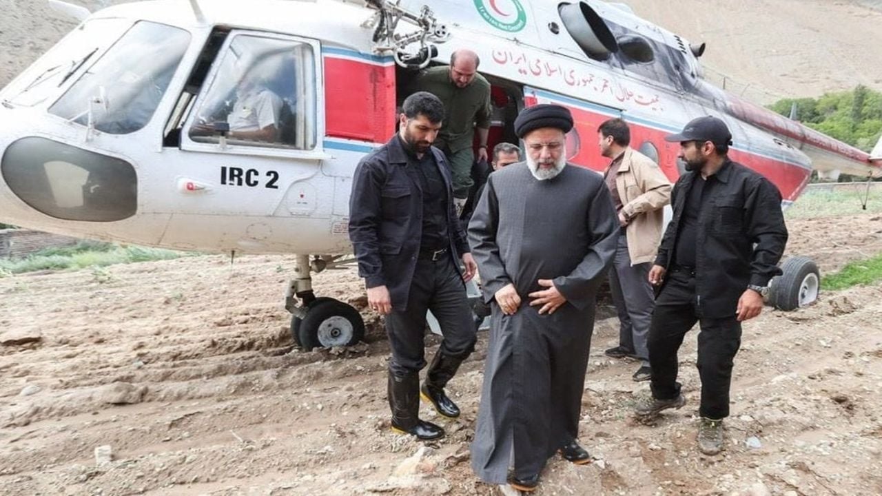 İran İçişleri Bakanı: İran Cumhurbaşkanı Reisi'yi taşıyan helikopter Doğu Azerbaycan'da kaza yaptı! Reis'i zorunlu iniş yaptı