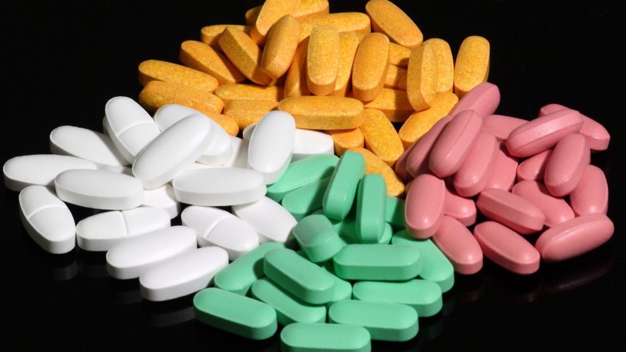 Malatya'da uyuşturucu operasyonu: Kargo firmasında 28 bin ecza hapı elegeçirildi! 