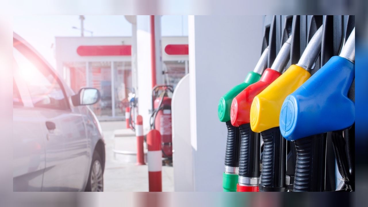 Son dakika! Akaryakıta bu gece indirim geliyor