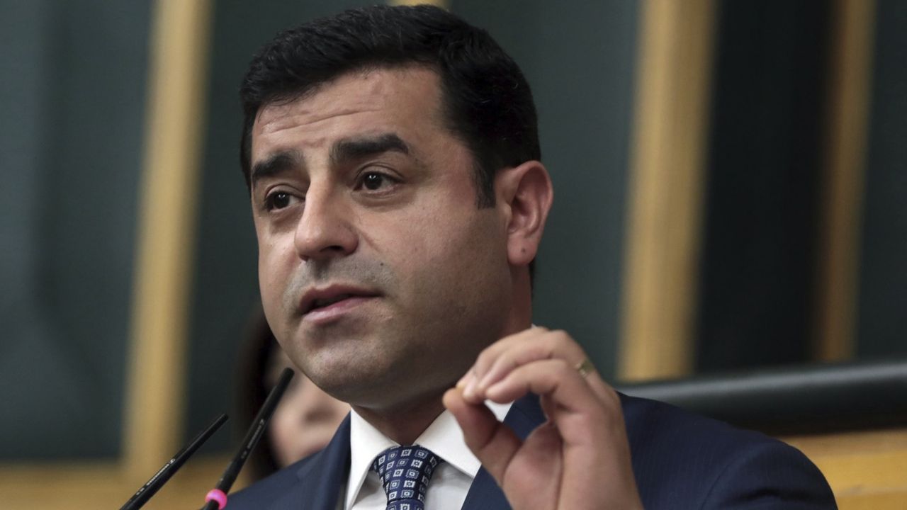 Yüksekdağ'a 30 yıl hapis, Kışanak'a tahliye! Kobani davasında Demirtaş'ın cezası belli oldu! 