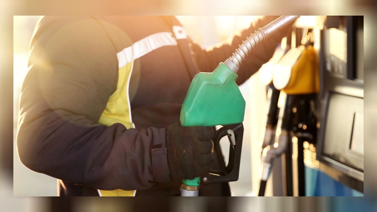 Akaryakıt fiyatına indirim bekleniyor! Fiyat 19 liraya kadar düşebilir 