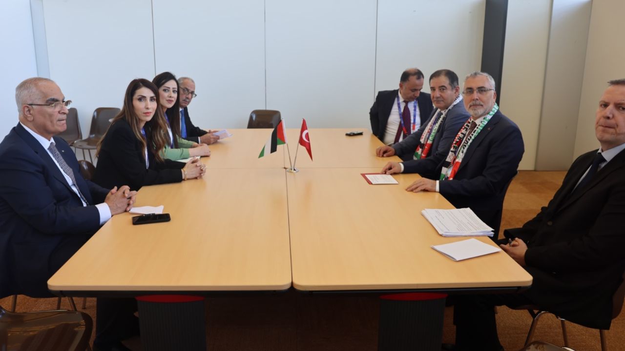 Bakan Vedat Işıkhan Filistin Çalışma Bakanı ile görüştü! 