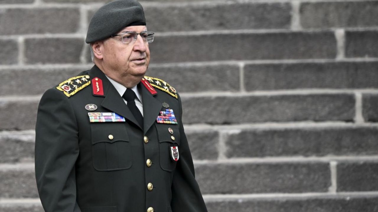 Bakan Yaşar Güler Türk Kara Kuvvetleri'nin 2233'üncü kuruluş yılını kutladı! 