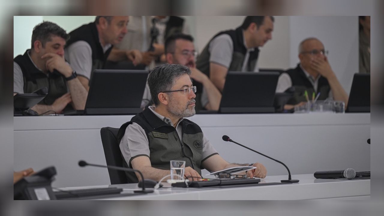 Çanakkale Lapseki'de çıkan yangın kontrol altına alındı! 