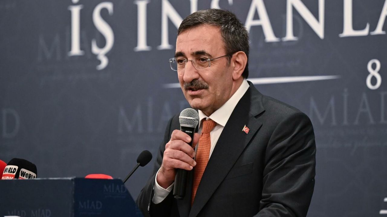 Cumhurbaşkanı Yardımcısı Cevdet Yılmaz yarın Cezayir’e gidiyor! 