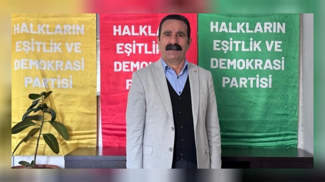 DEM Partili isme gözaltı kararı sonrası Hakkari Belediyesi'ne vali atandı! 