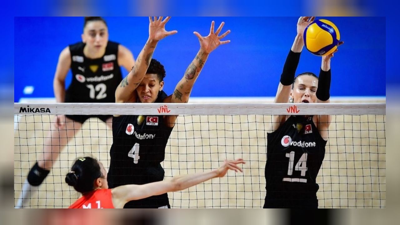 Filenin Sultanları Hong Kong'da yenildi! 