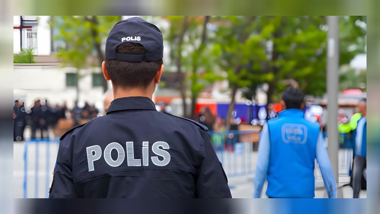 İzmir’de FETÖ operasyonu: Mahrem yapılanmada 5 kişi yakalandı