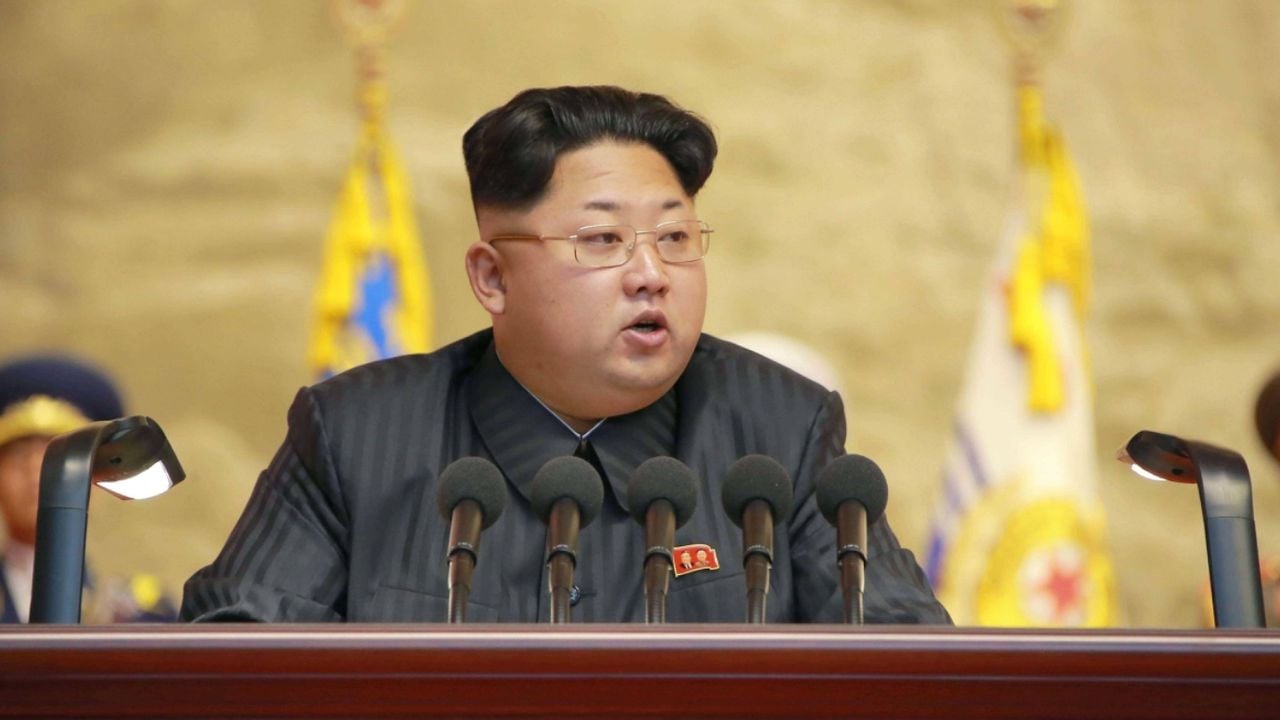 Kuzey Kore K-POP dinleyen genci idam etti! 