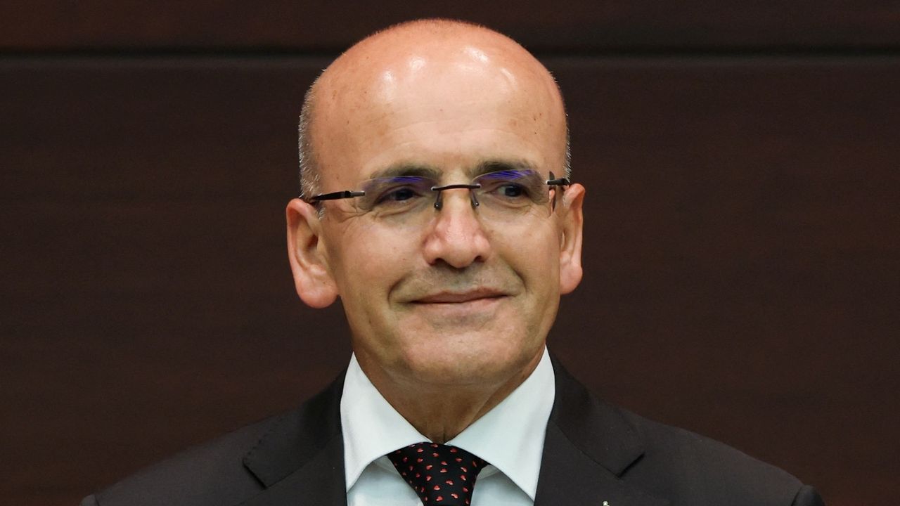 Mehmet Şimşek’ten enflasyon beklenti anketi sonuçlarına yönelik açıklama geldi! 