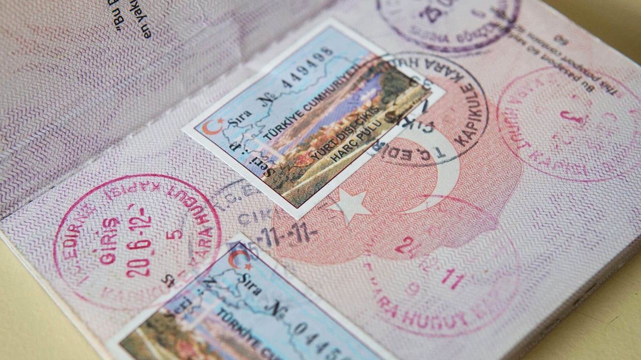 TBMM gündeminde yine zam hazırlığı! Yurt dışı çıkış harcında 10 kat artış bekleniyor 