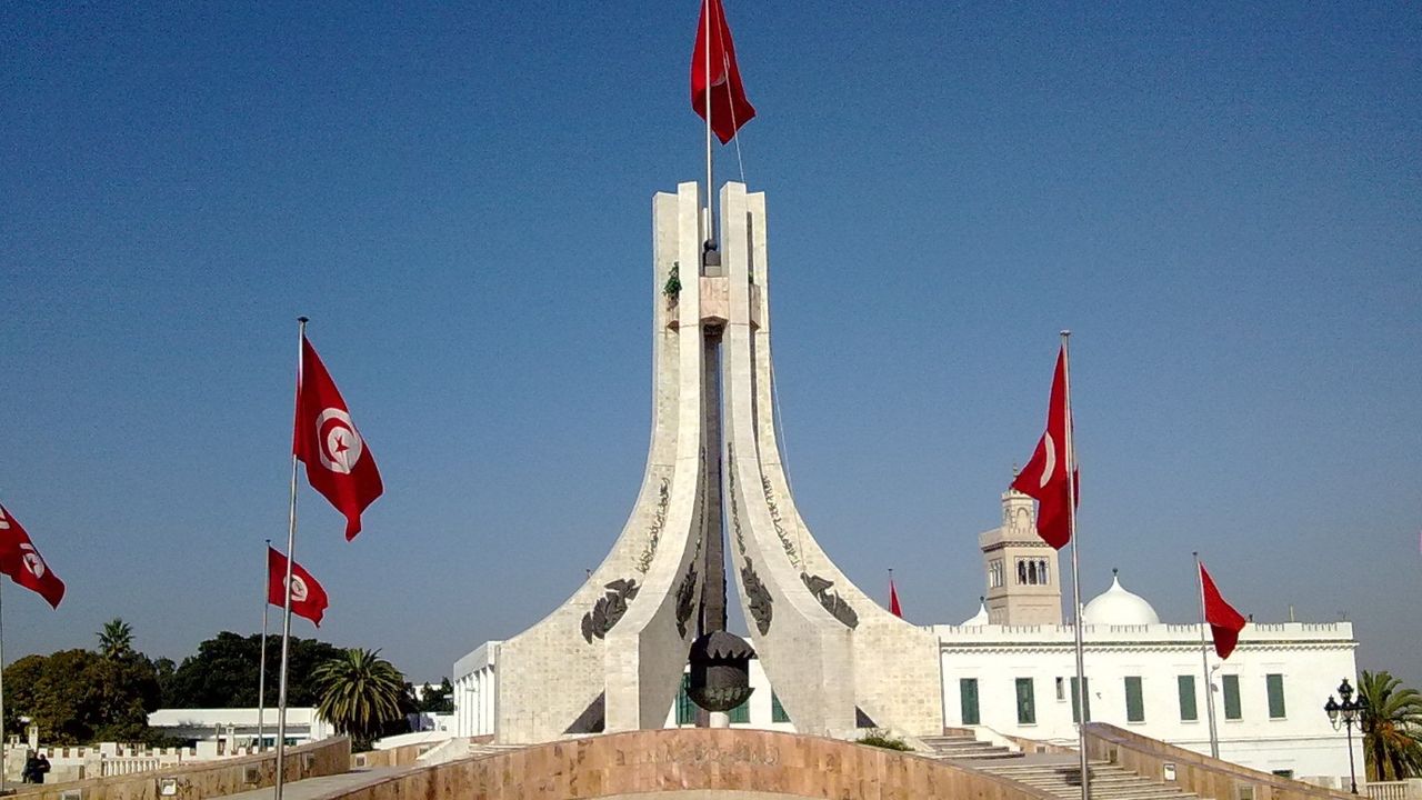 Tunus'ta 431 mahkuma af kararı! 