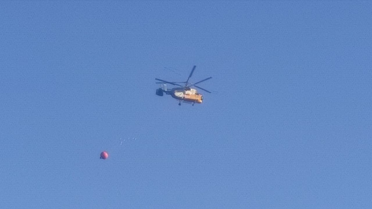 Adana'daki Orman Yangınına Müdahale Devam Ediyor