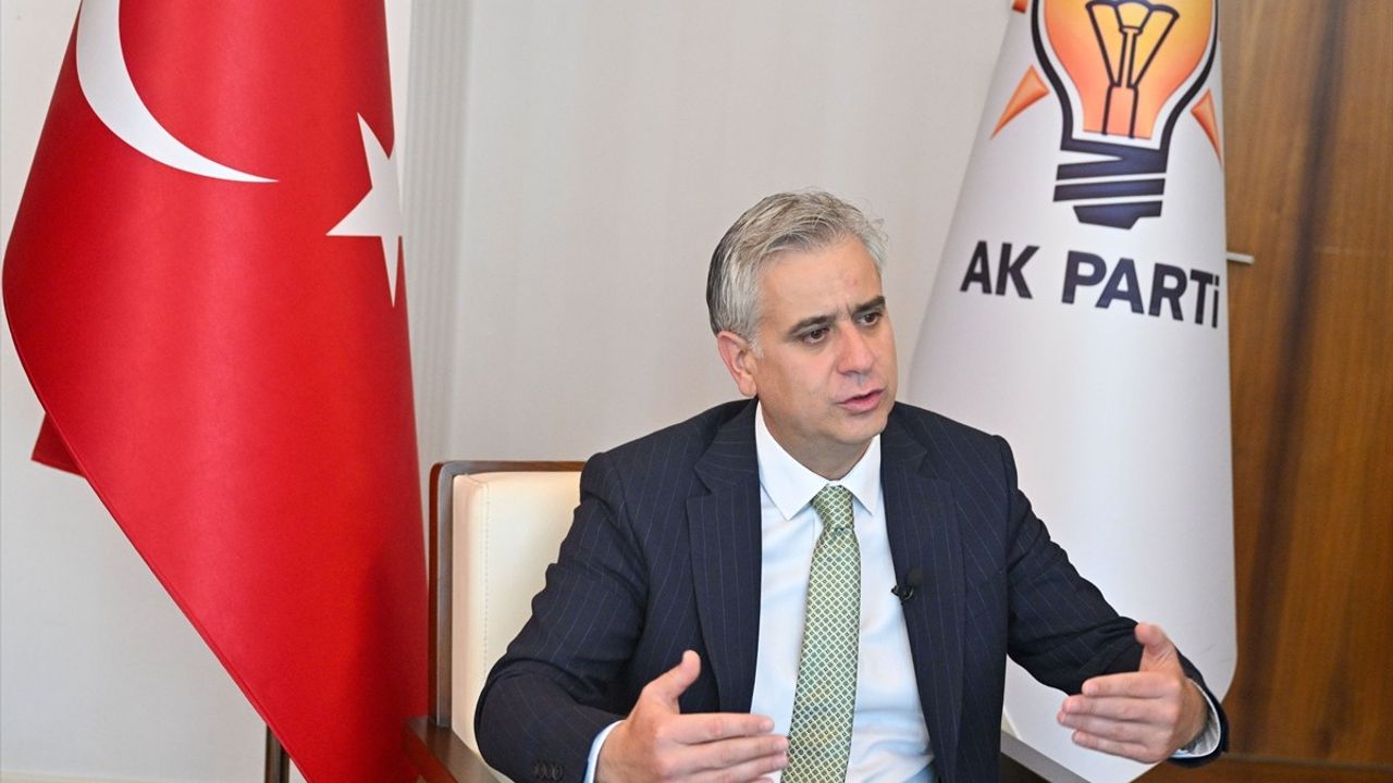 AK Parti Genel Başkan Yardımcısı Yalçın'dan Akçakoca'da Kıyafet Ayrımcılığına Tepki