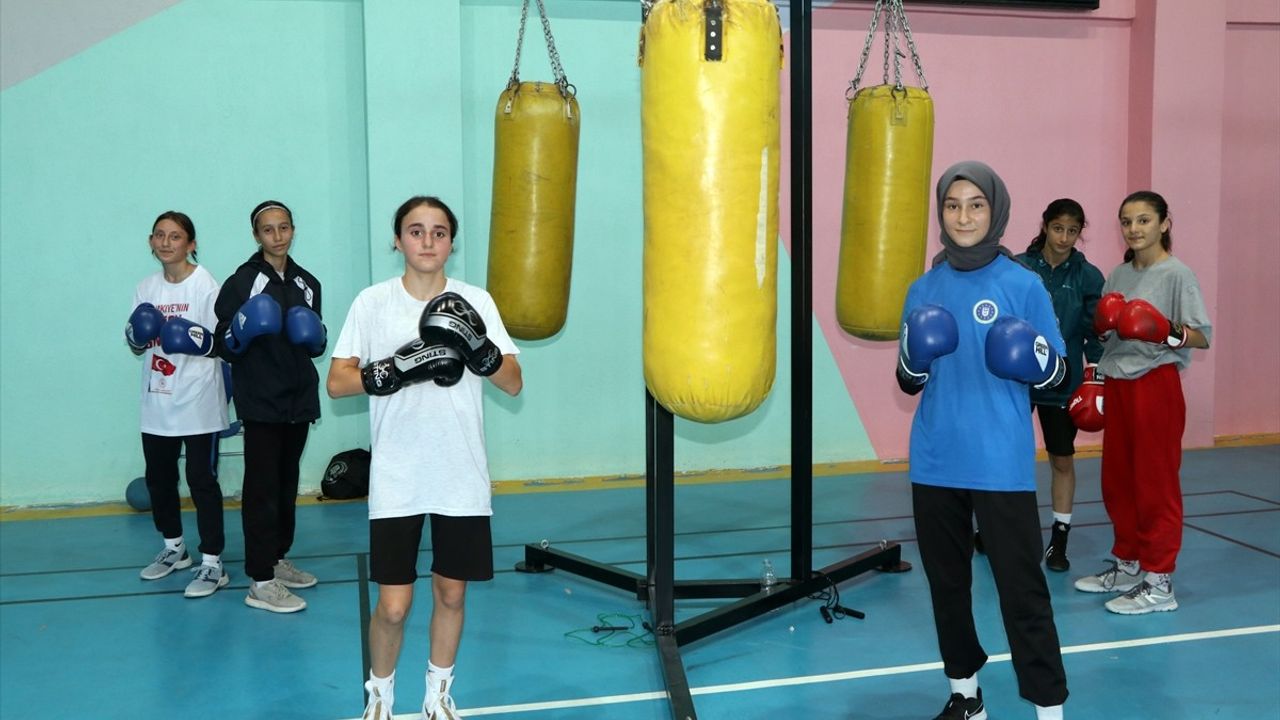 Avrupa Şampiyonası'nda Altın Madalya Hedefi: Saliha Ceylin Pehlivan