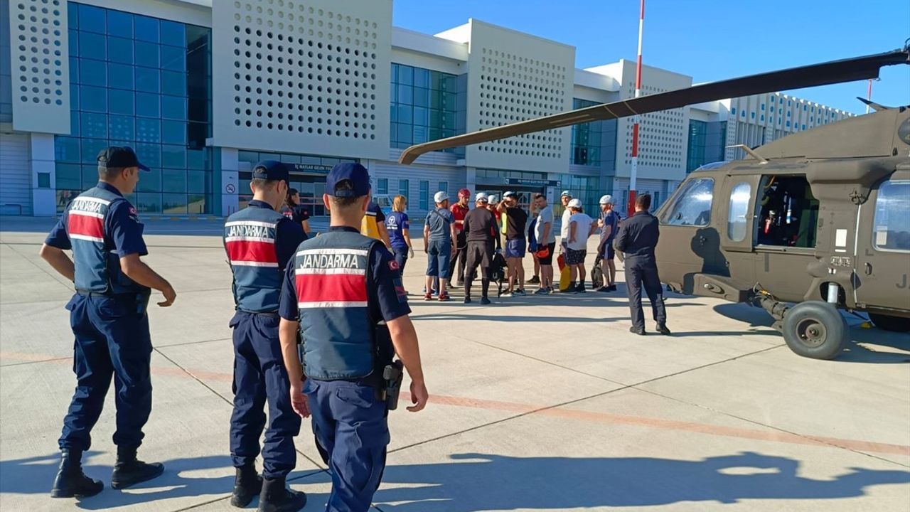 Balıkesir Şahindere Kanyonu'nda 10 Kişi Kurtarıldı