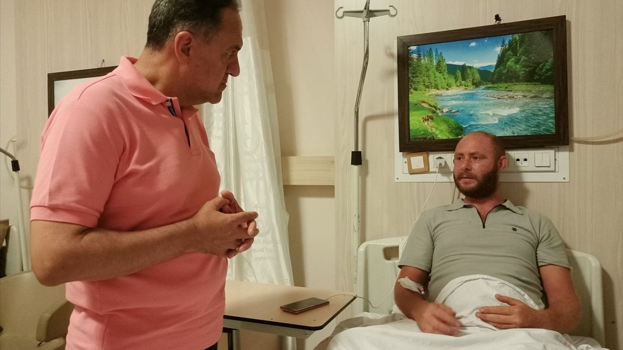 Bingöl Valisi Usta, Bıçaklı Saldırıda Yaralananları Ziyaret Etti