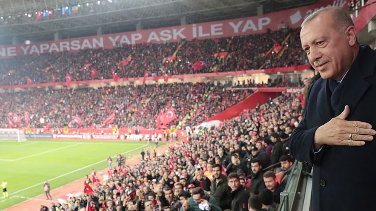 Cumhurbaşkanı Erdoğan Azerbaycan programını iptal etti! Berlin'de Milli Takım'ı seyredecek