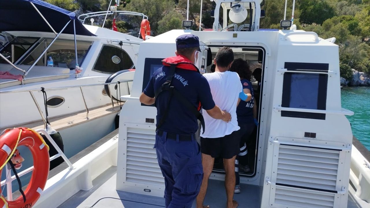 Dalaman Açıklarında Yatta Rahatsızlanan Kişi Tıbbi Tahliye Edildi