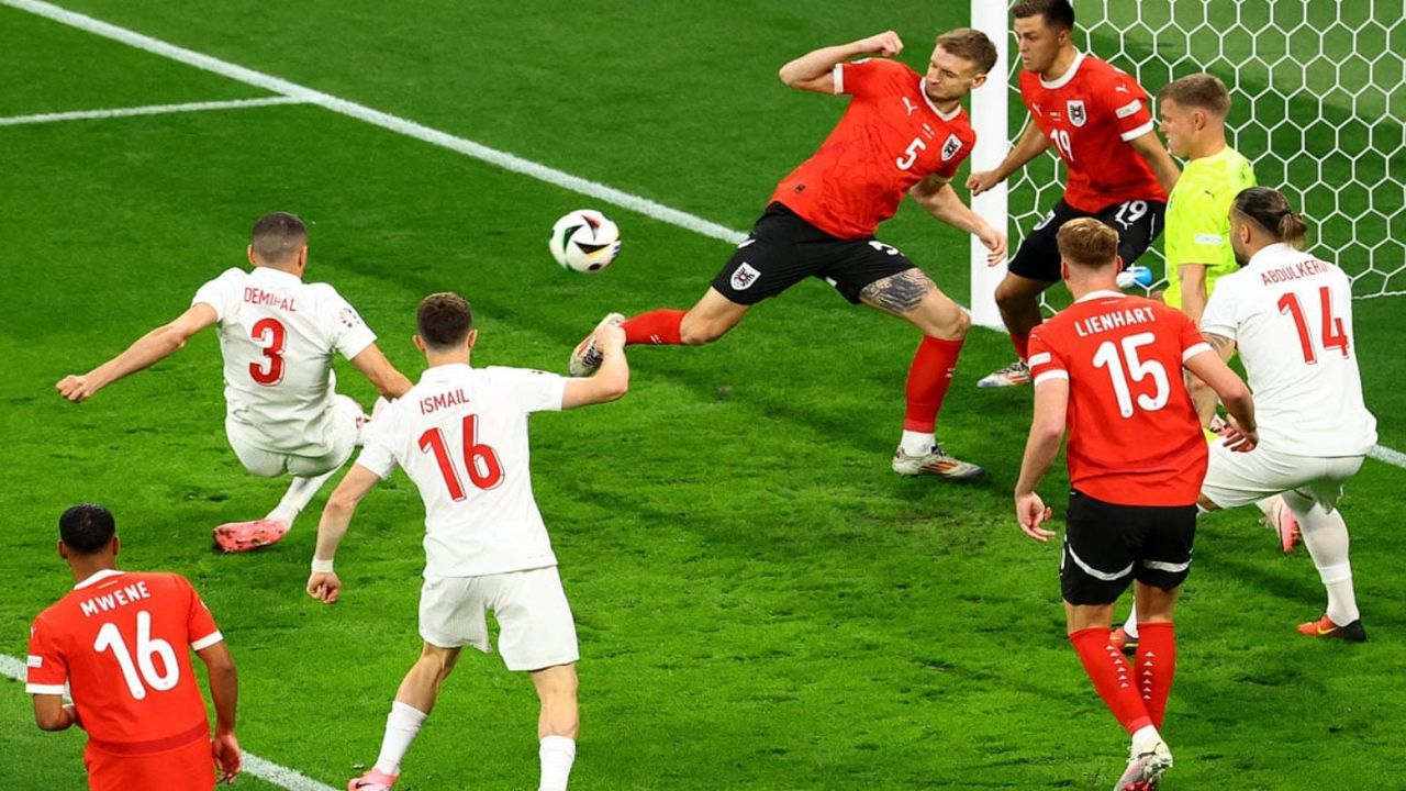 EURO 2024 heyecanı devam ediyor! Türkiye'nin tarihindeki en erken gol Merih Demiral'dan geldi