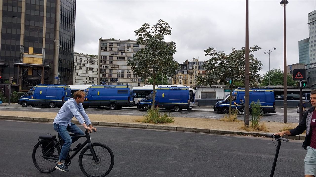 Fransa'daki Olimpiyatlar Öncesi Tren Hatlarında Kundaklama Skandalı