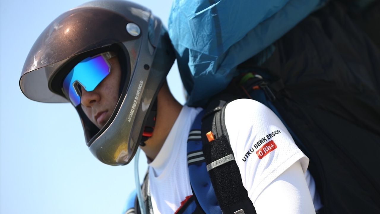 Genç Yamaç Paraşütçü Utku Berk Ersoy, Uluslararası Arenada Madalya Peşinde