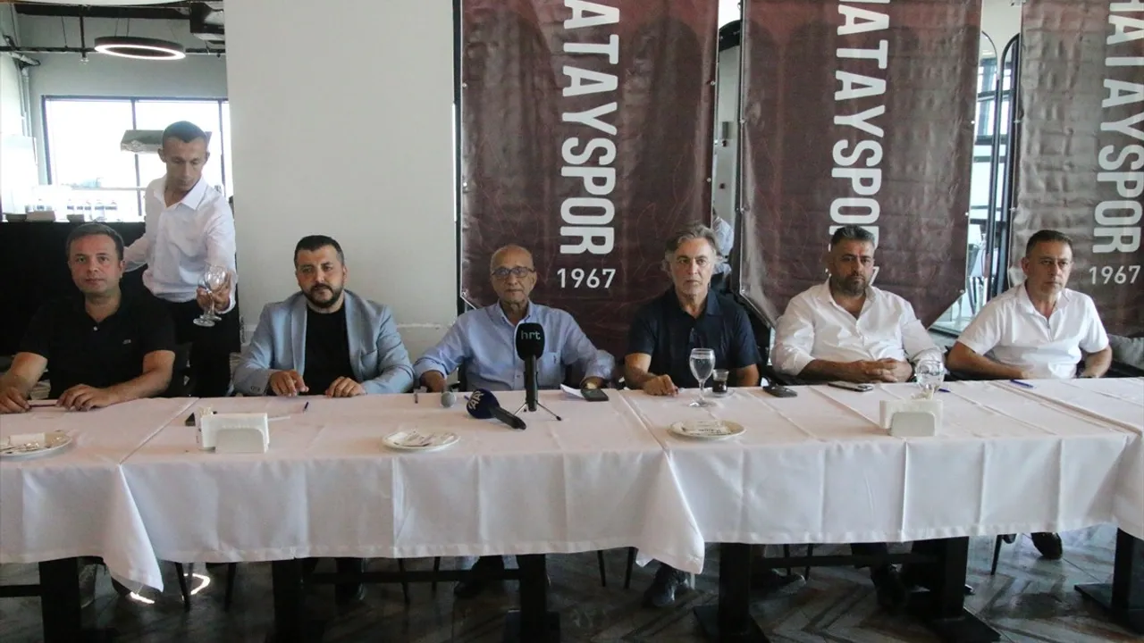 Hatayspor Başkanı Levent Mıstıkoğlu'ndan Transfer Açıklamaları