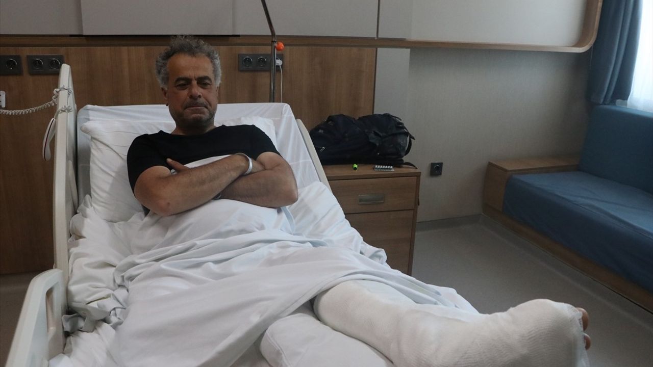 Hollandalı Akademisyenin Ağrı Dağı Tırmanışı: Kaybolan Arkadaşlarının Anılarıyla Dolu Bir Yolculuk