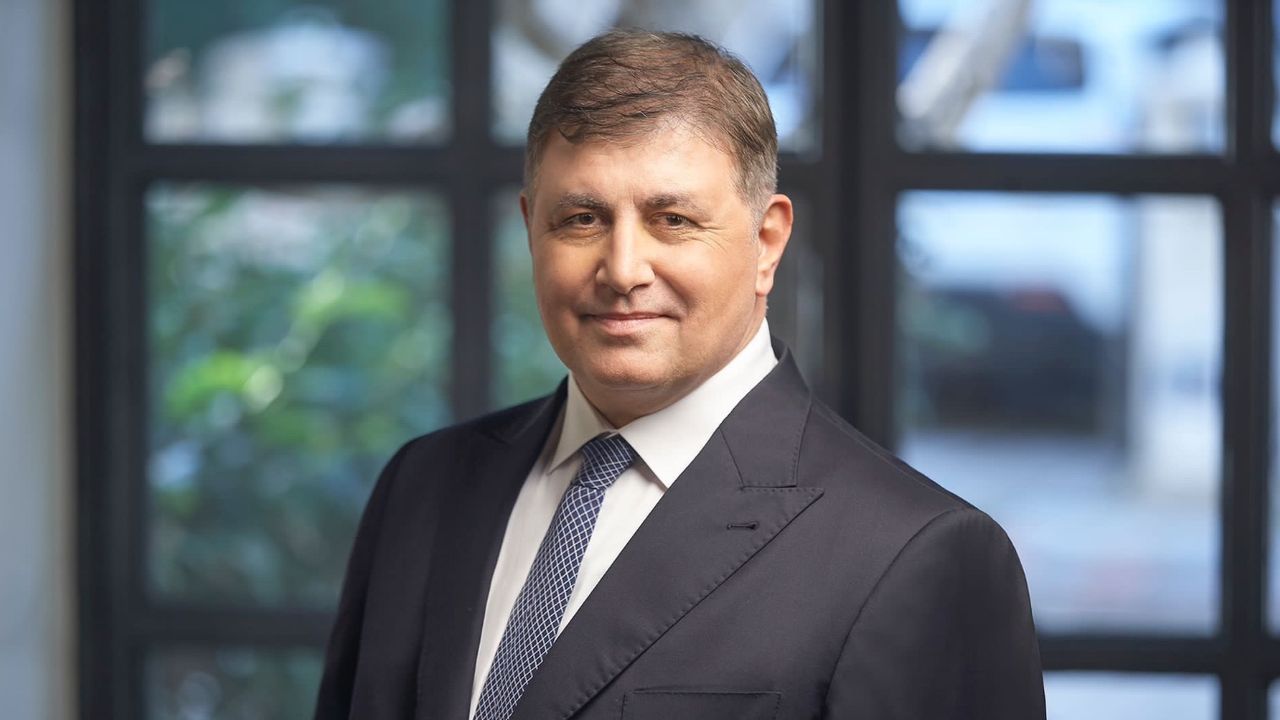 İzmir Belediye Başkanı Tugay'ın koruması intihar etti! 