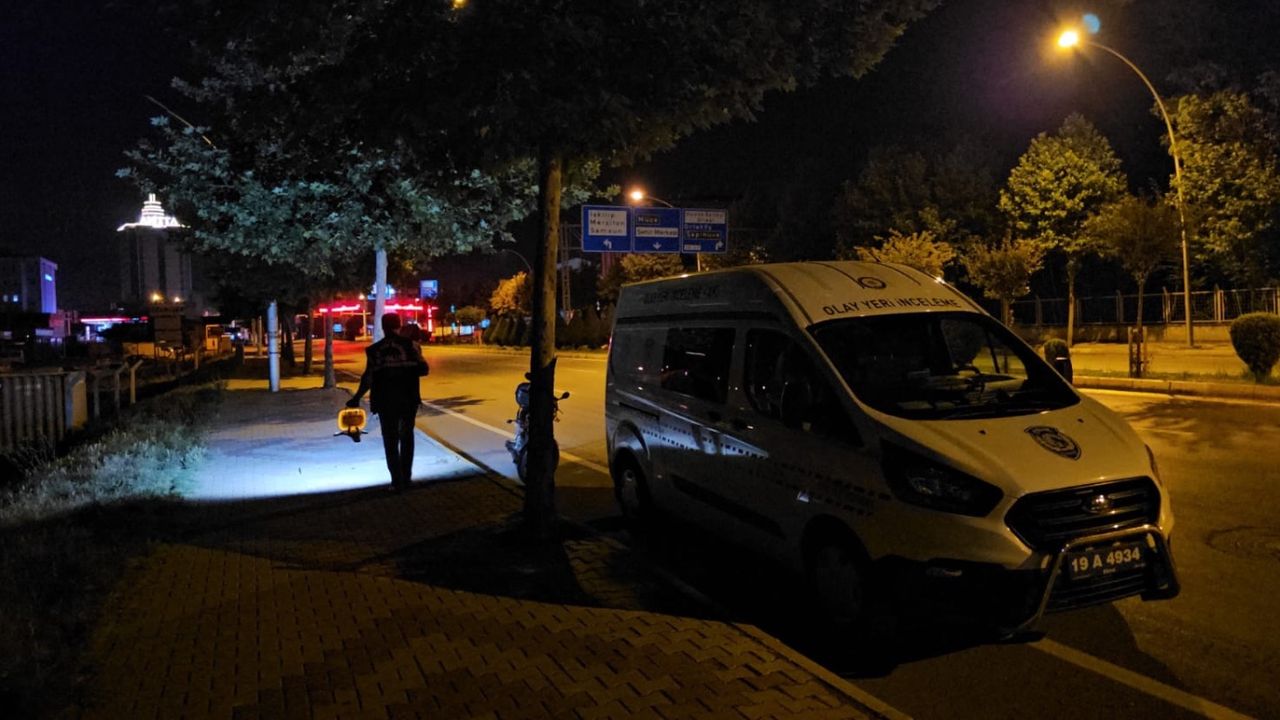 Kadın nefreti tırmanıyor: Hiç tanımadığı erkek tarafından durup dururken bıçaklandı! 