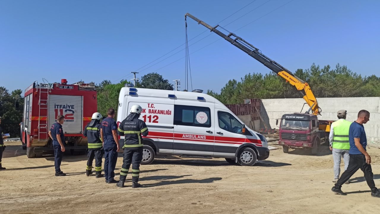 Kocaeli’de elektrik teline temas eden vinçteki 2 işçi yaralandı 