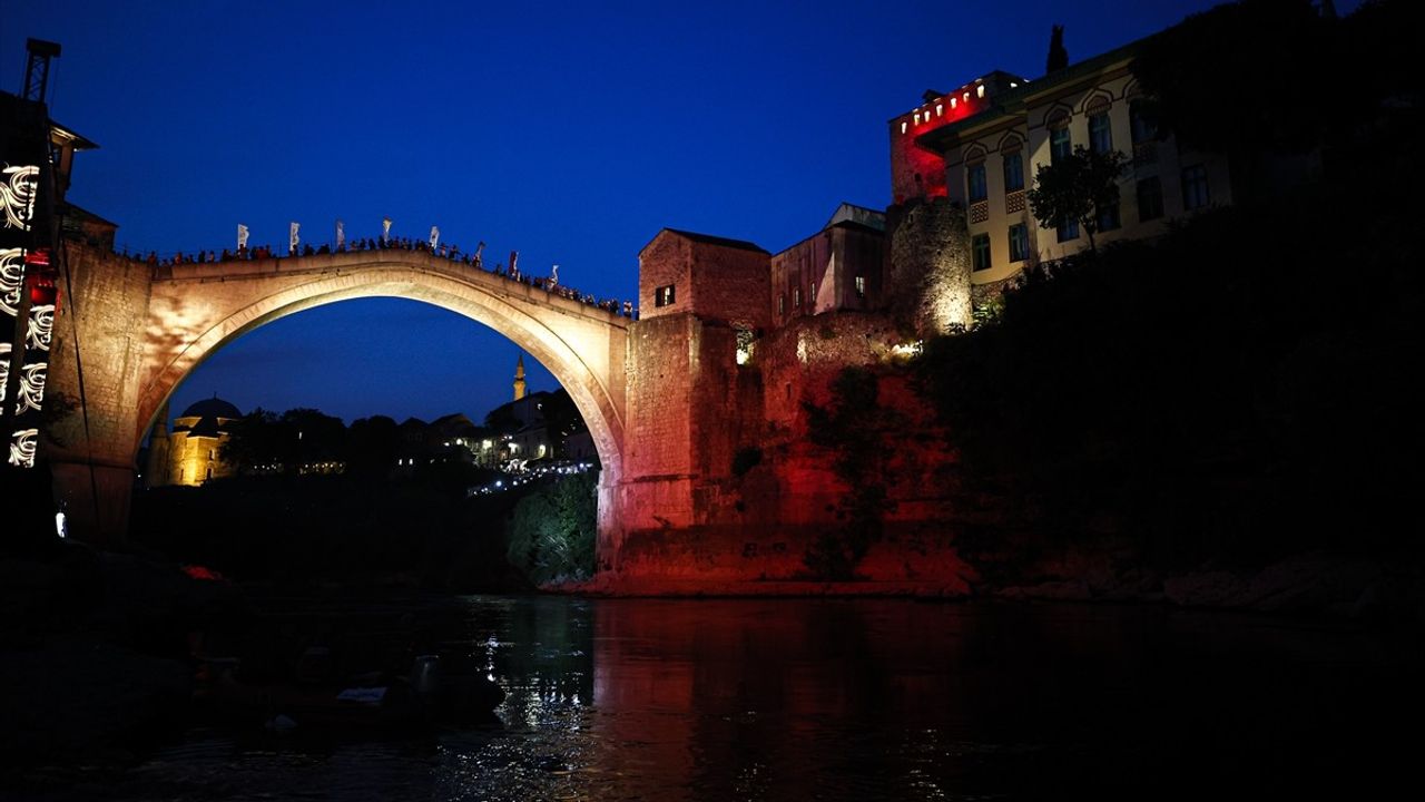 Mostar Köprüsü'nün Yeniden İnşasının 20. Yılı Kutlandı