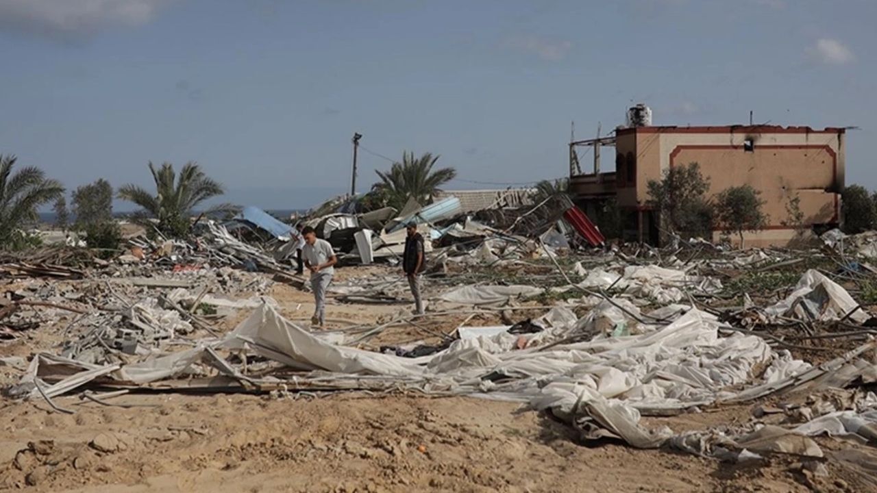 Ölü sayısı 71’e yükseldi: İsrail El-Mevasi bölgesinde saldırıları yoğunlaştırdı 