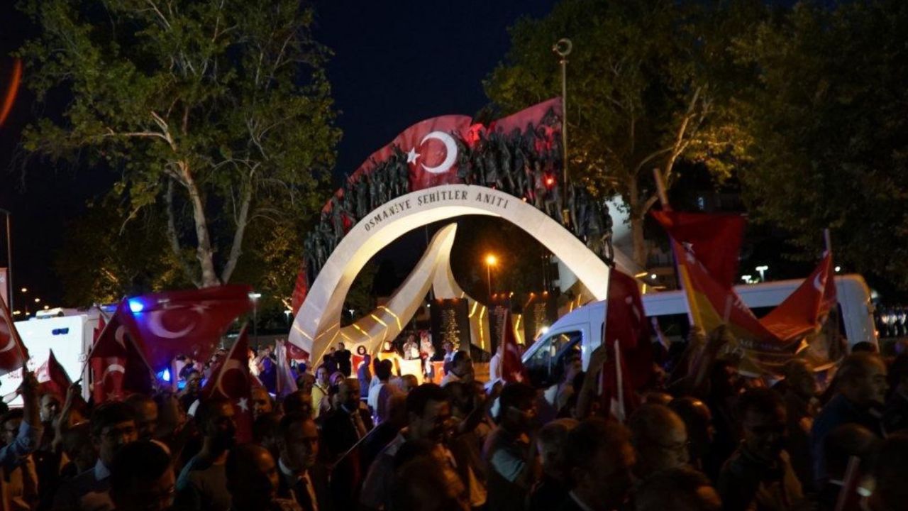 Osmaniye’de 15 Temmuz Sergisi açıldı! 