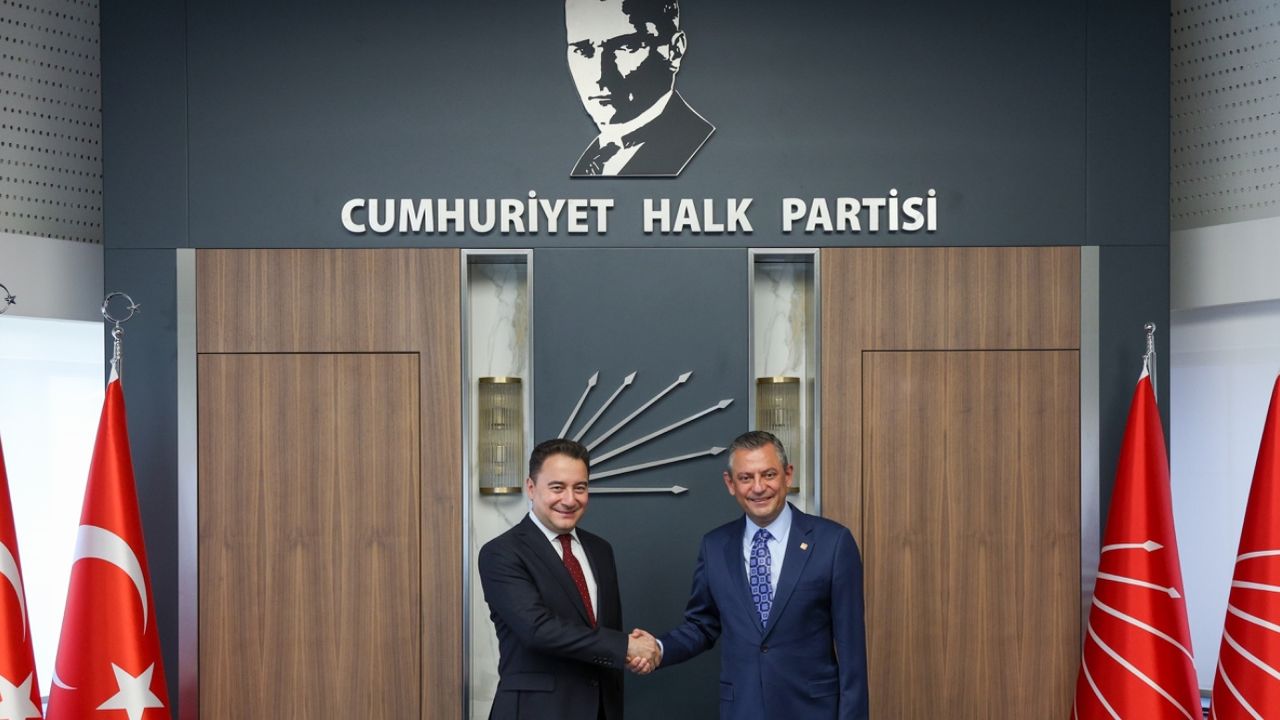 Özgür Özel ile DEVA Partisi Başkanı Babacan görüşme yaptı